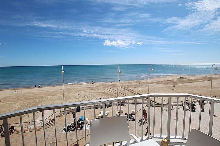 Appartement Apartamento Primera Linea Playa Centro De Guardamar à Guardamar del Segura Extérieur photo